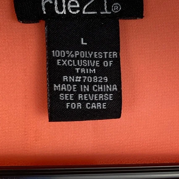 Rue 21 Blouse. - Picture 4 of 6